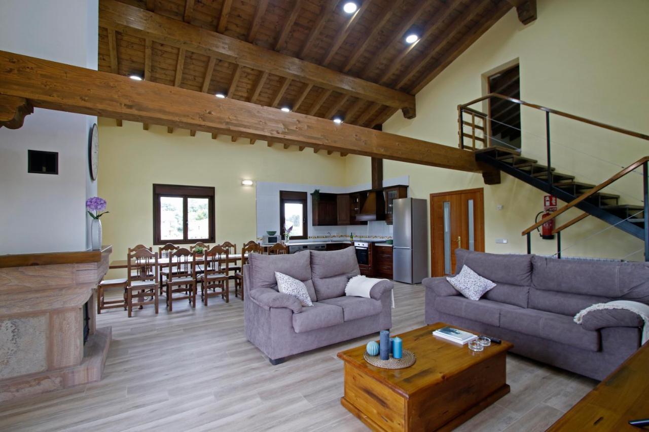 Los Fresnos De Ribadesella Exterior foto